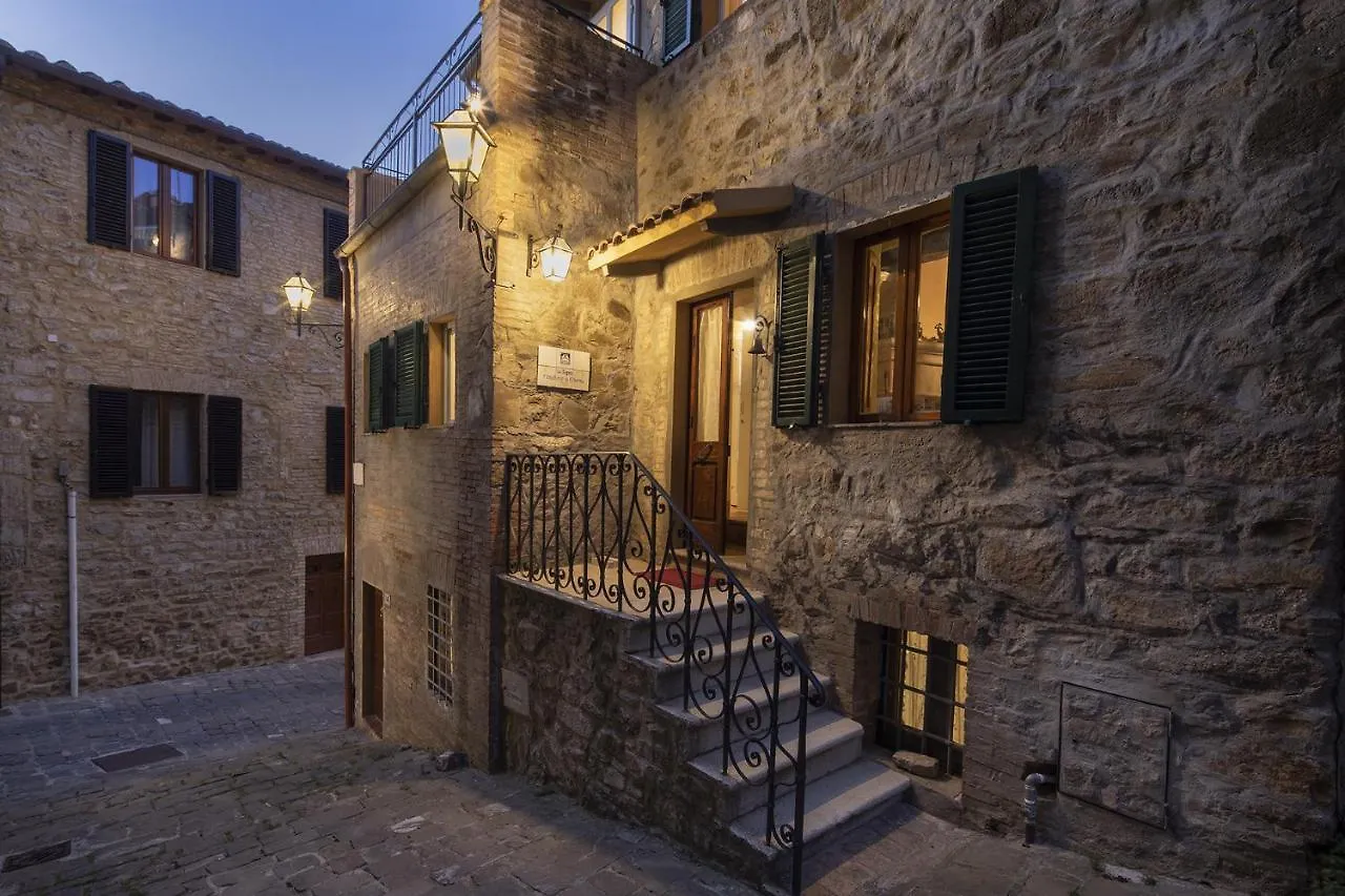 La Togata Hotellerie De Charme Relais Il Terrazzo Montalcino 0*,  Italy