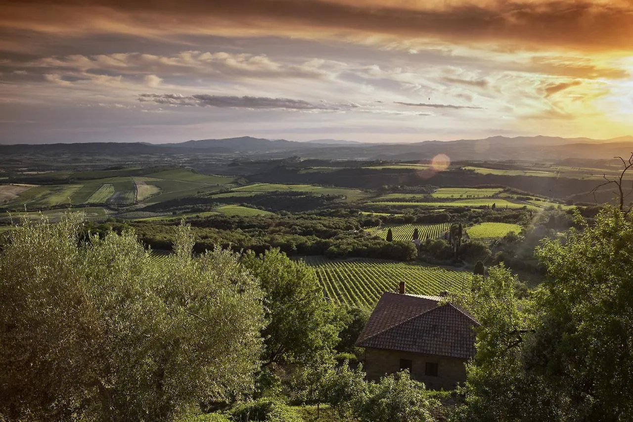 La Togata Hotellerie De Charme Relais Il Terrazzo Montalcino